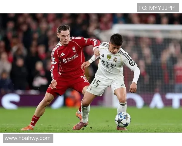 足球界最大骂名球星的争议与悲剧：从天才到备受诟病的转折之路